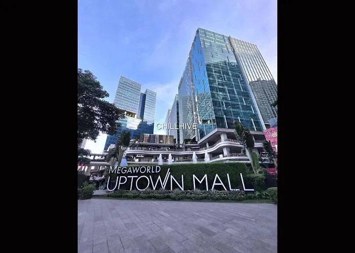 Prime Bgc 1br Near Grand Hyatt & Malls #upt215e Holiday home *
